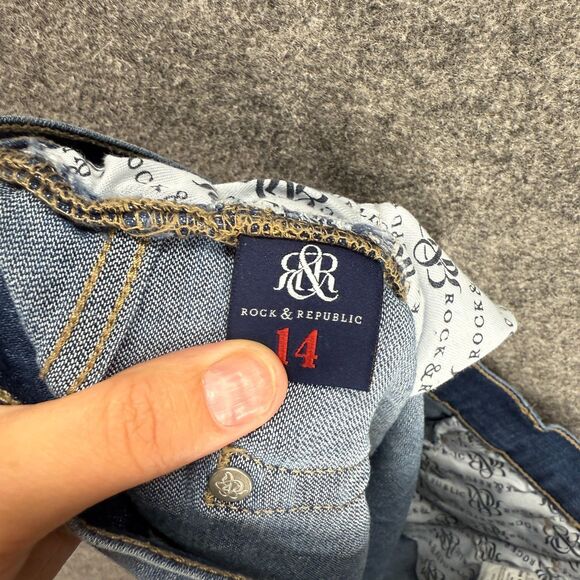 Rock & Republic Shorts Women 14 Blue Denim Medium Wash Cut Off High Rise Pockets - Picture 7 of 9